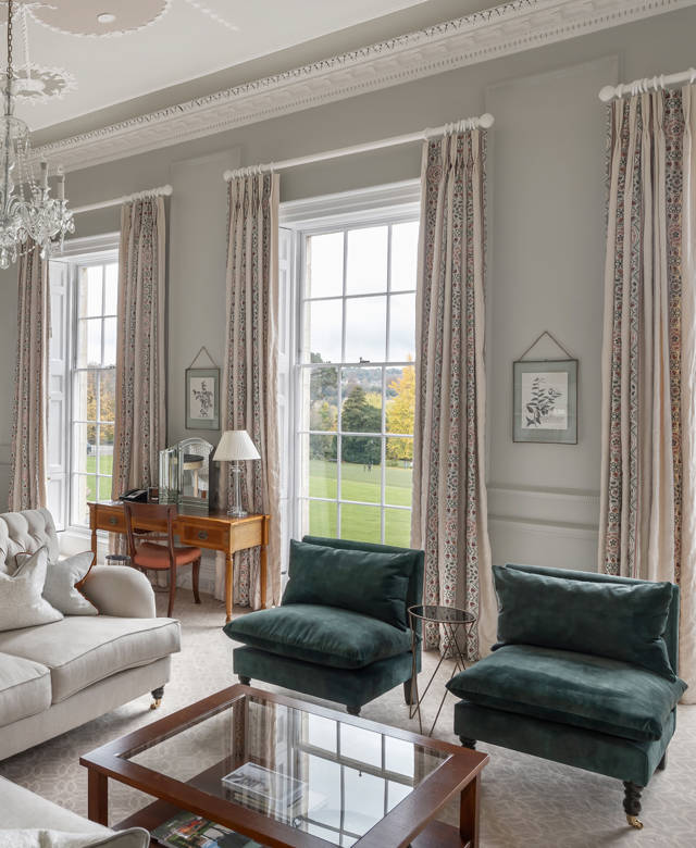 The Sir Percy Blakeney Suite